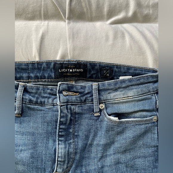 Lucky Brand High Rise Crop - Picture 3 of 9